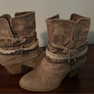 Jellypop Fedora Ankle Boots